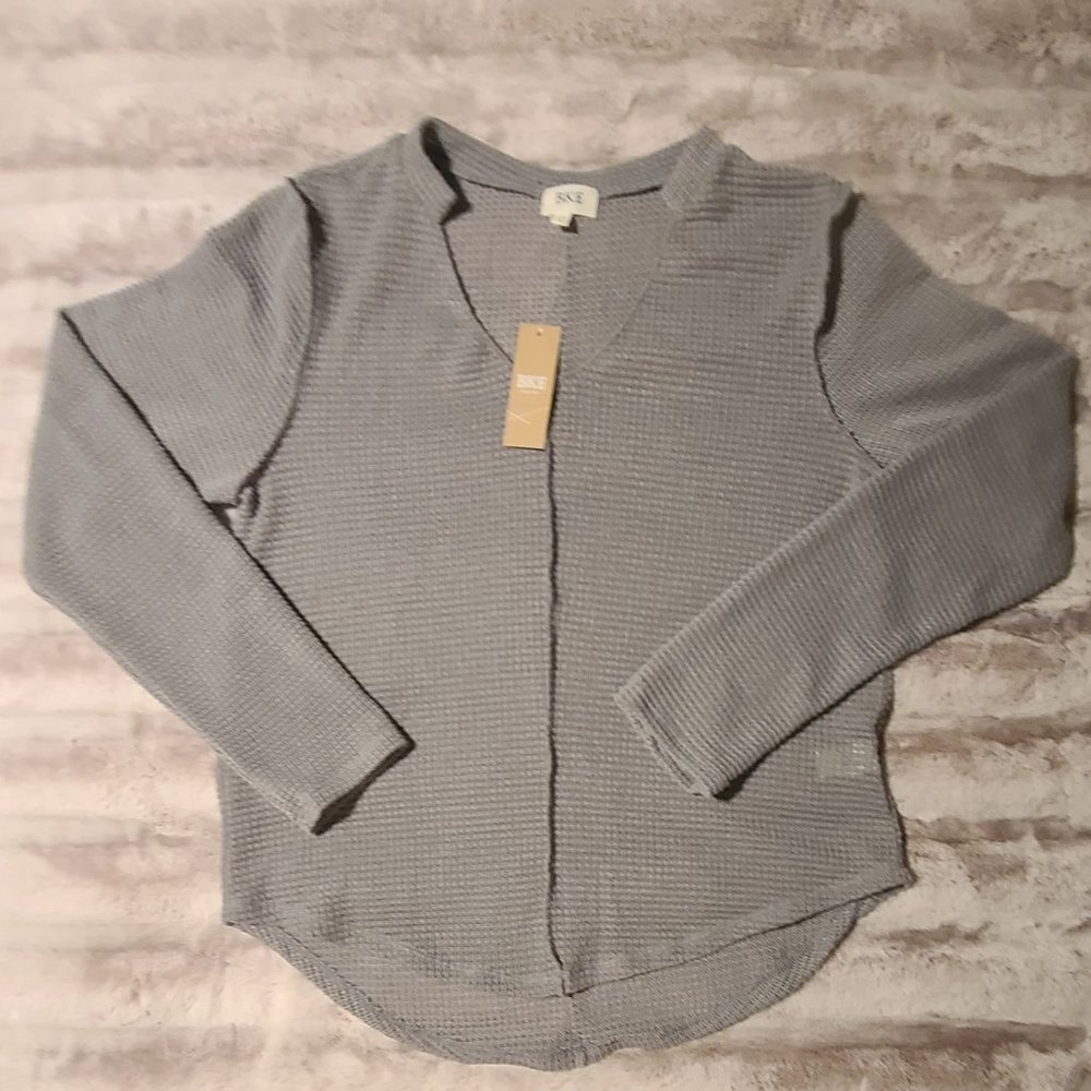 NWT BKE Top Sz small